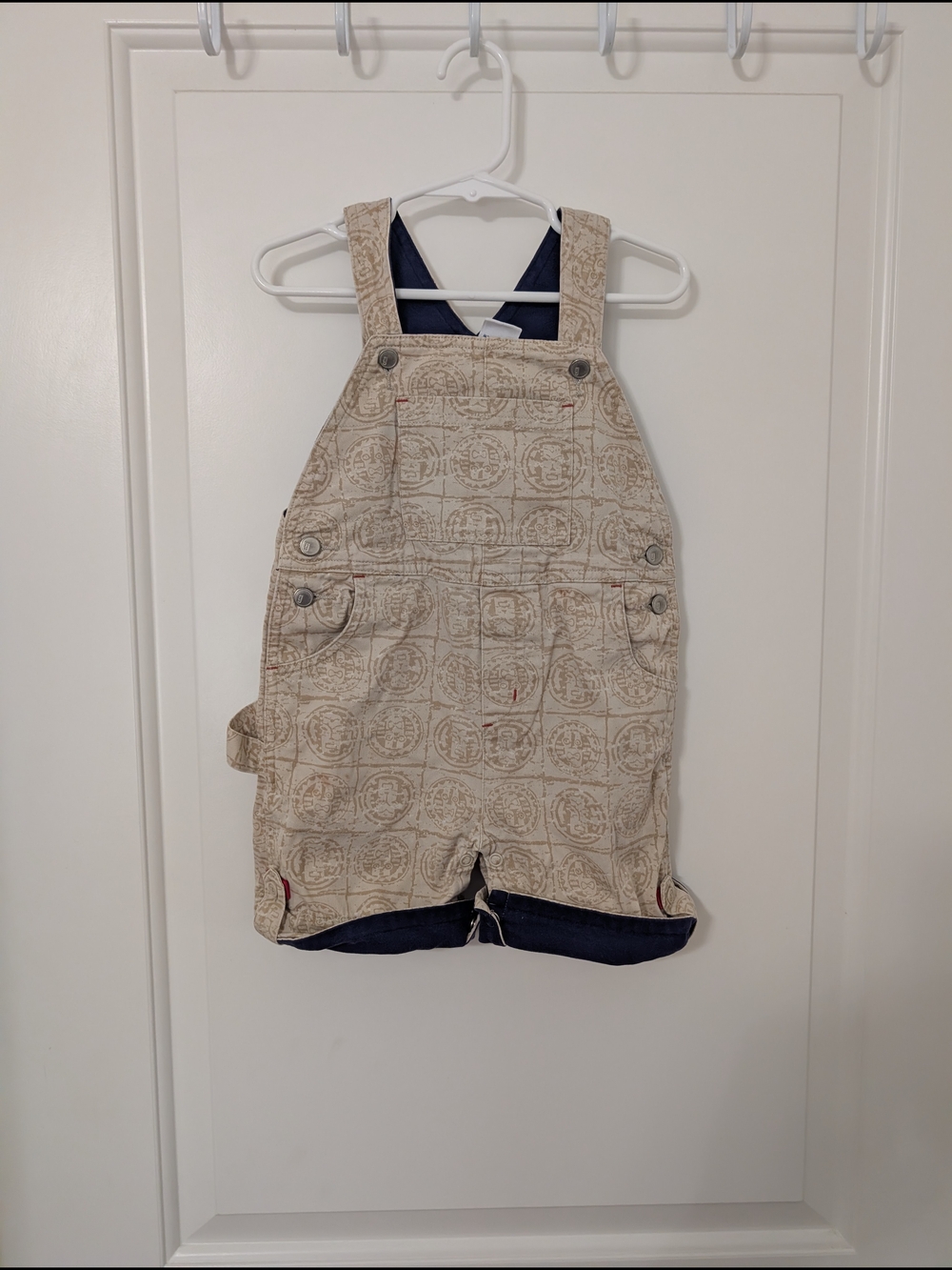 Y2K Gymboree Beige Patterned Short Overalls with Navy Trim 18-24m